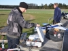 Johan ska flyga med sin Quadcopter.